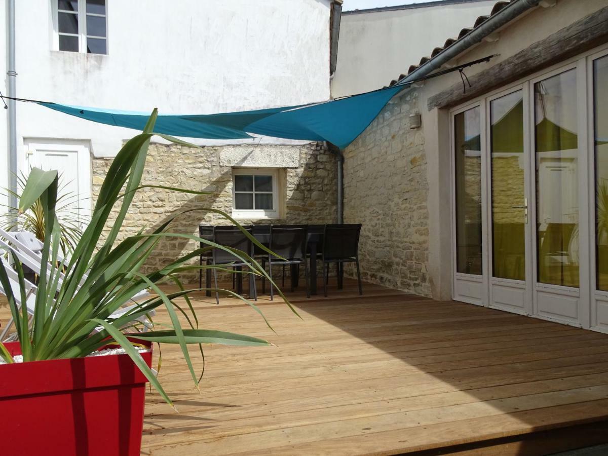 Maison Valeriane La Flotte Exterior photo